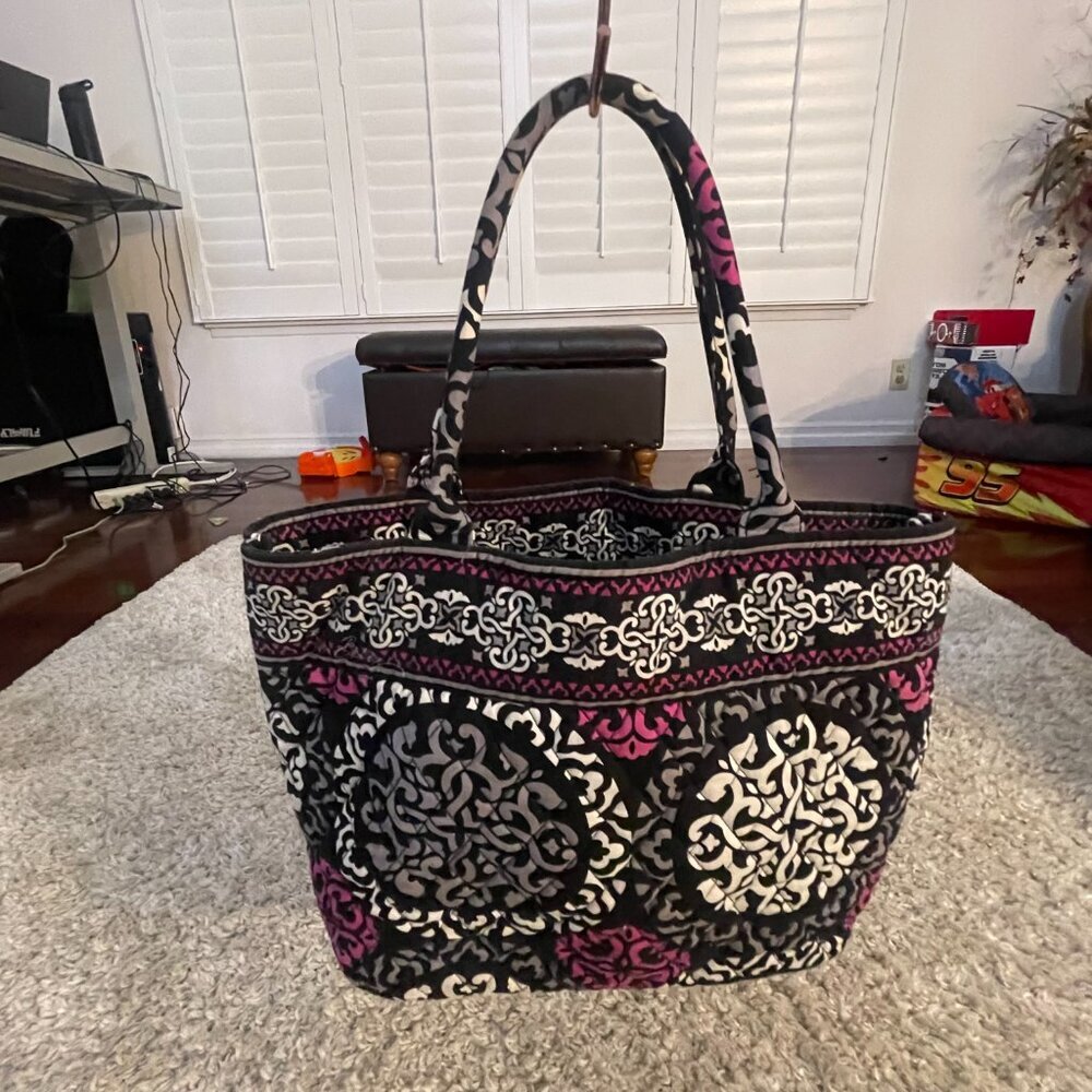 Vera Bradley Canterbury Tote – Canterberry Magenta Retired Print - Picture 8 of 10